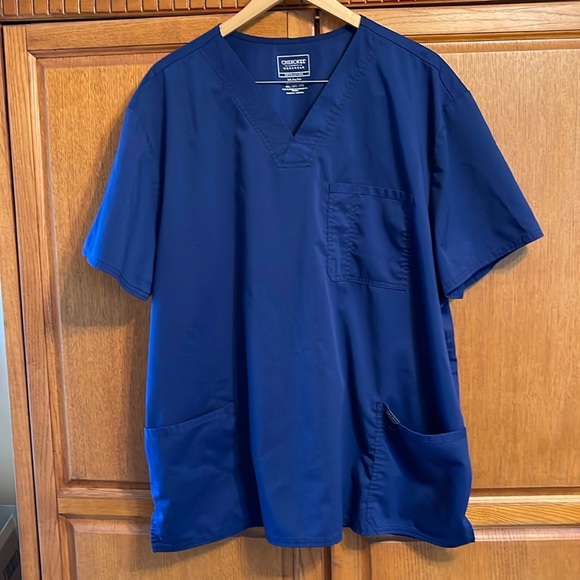 Cherokee revolution scrub top 2XL - Picture 1 of 2